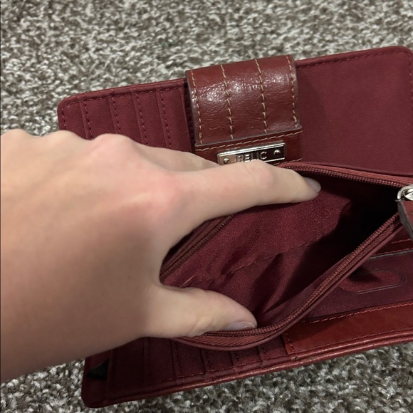 Relic Wallet - Picture 7 of 9